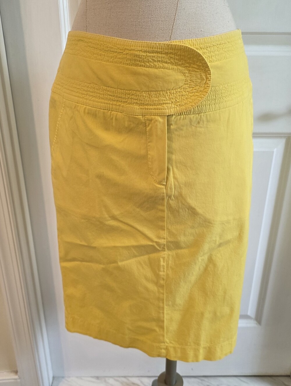 Armani Collezioni Yellow Knee-Length Cotton Skirt